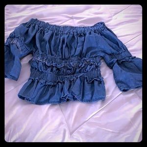 Off shoulder jean crop
